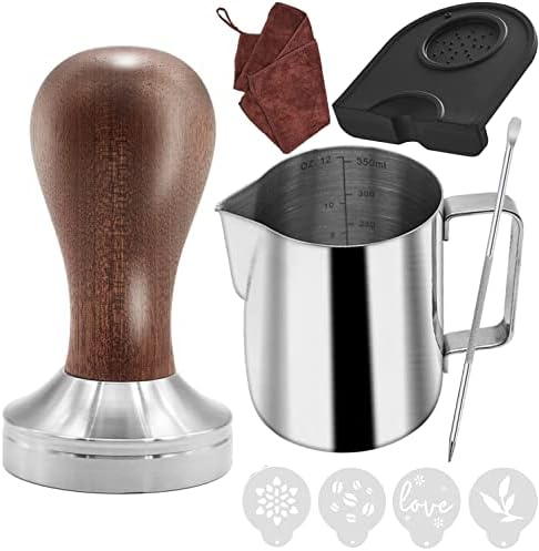 IGUGI Prensador de café, 51 mm, Tamper de café com acessórios: Tapete, jarro de leite (350 ml), toalha de barista para cafeteira expresso porta-filtros